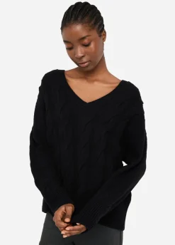Maglione in lana a trecce