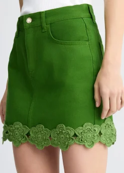 Minigonna con ricami crochet