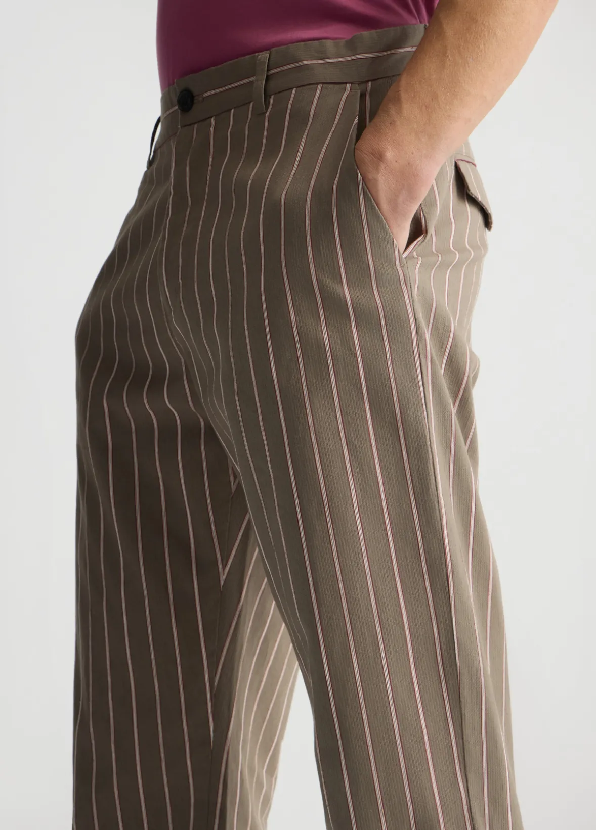 Pantaloni a righe