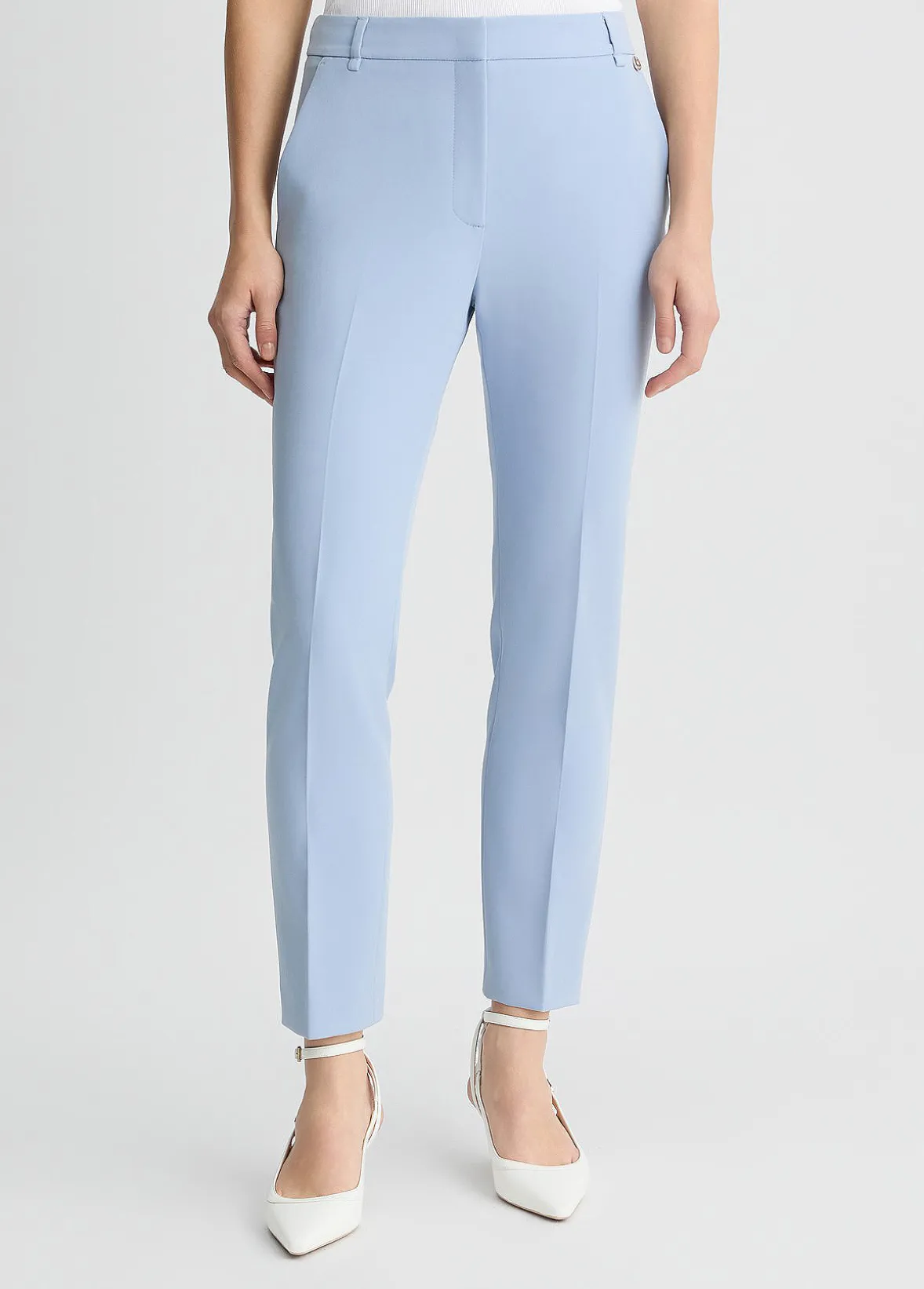 Pantaloni a sigaretta