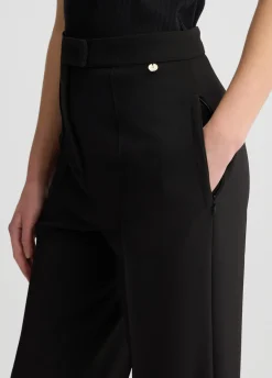 Pantaloni a sigaretta