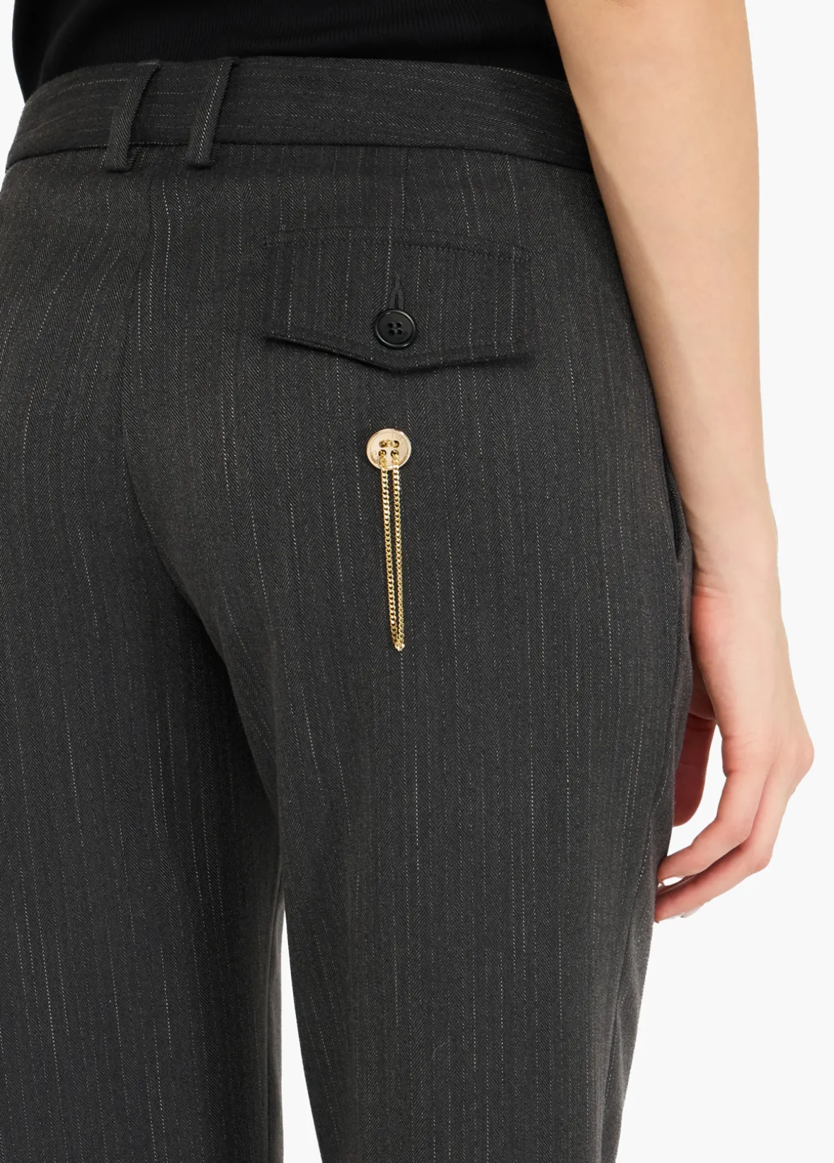 Pantaloni a sigaretta gessati