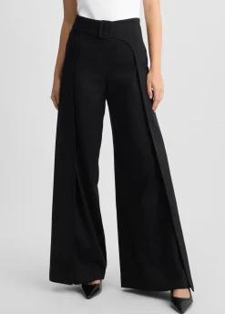 Pantaloni ampi con cintura