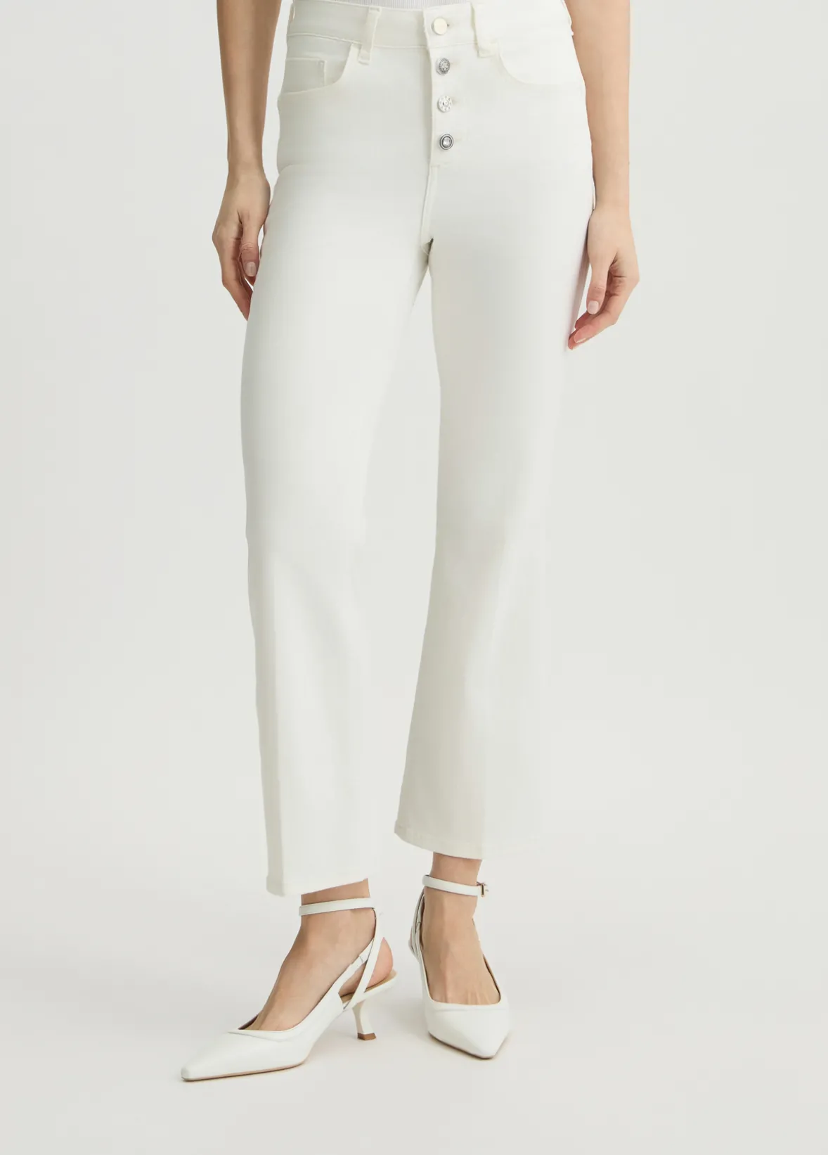 Pantaloni bootcut a vita alta