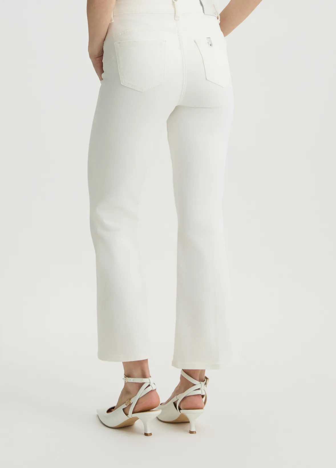Pantaloni bootcut a vita alta