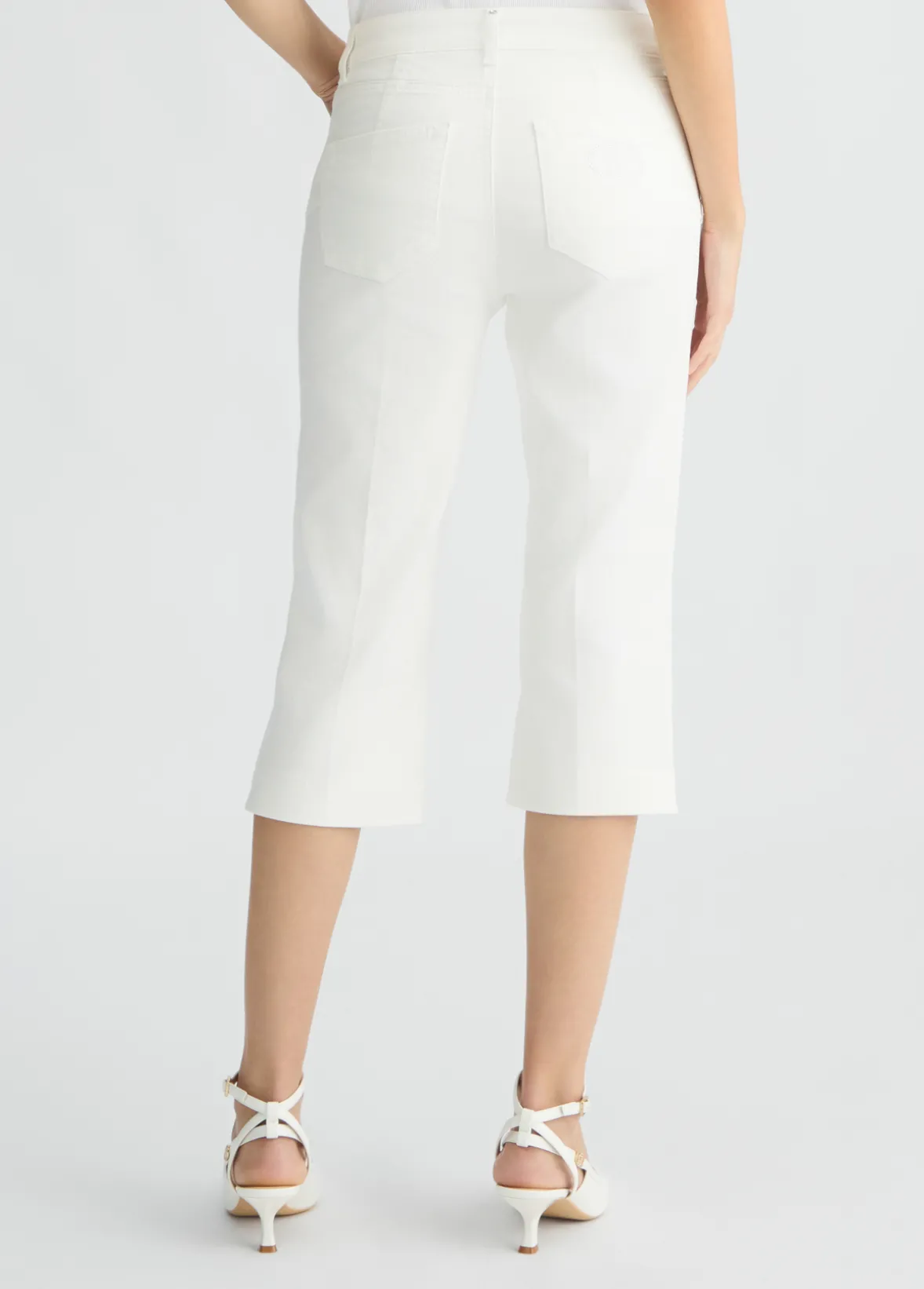 Pantaloni Capri con spacchetti