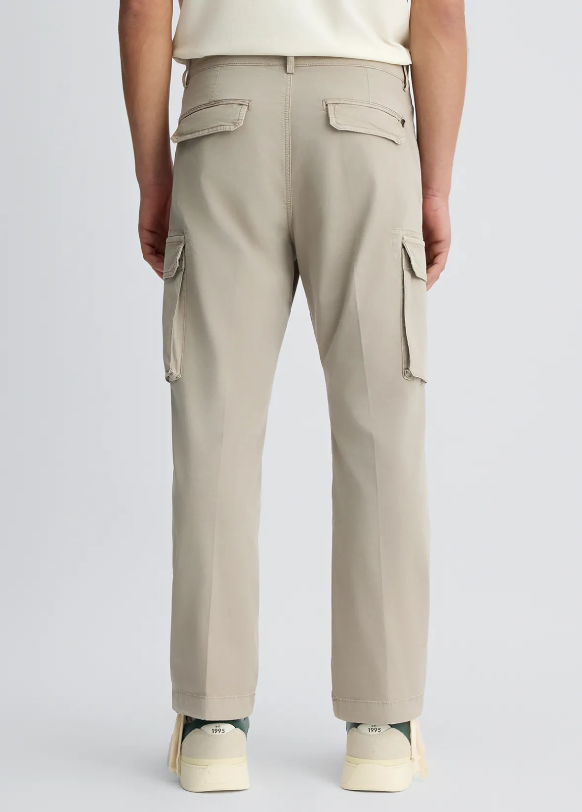 Pantaloni cargo