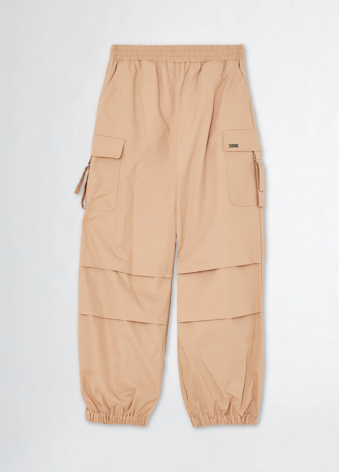 Pantaloni cargo