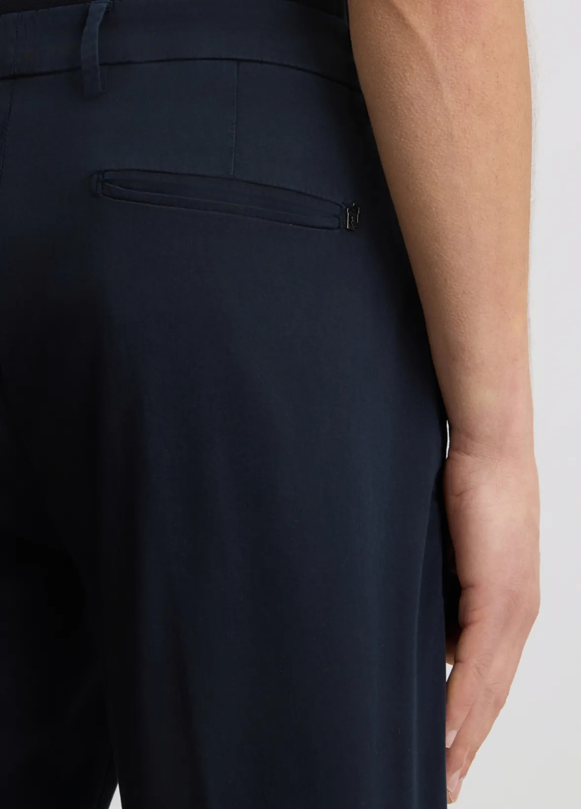 Pantaloni chino