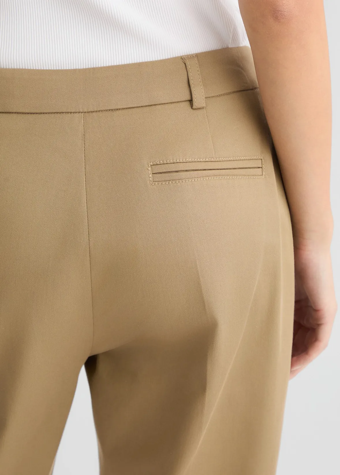 Pantaloni chino