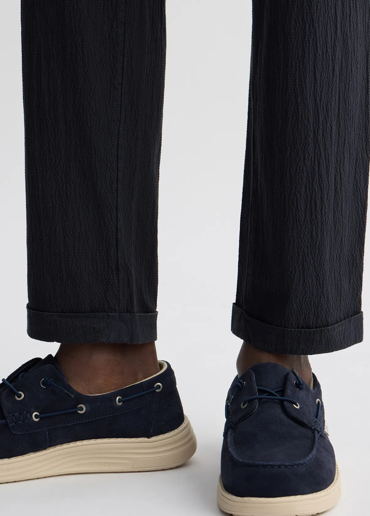 Pantaloni chino in seersucker