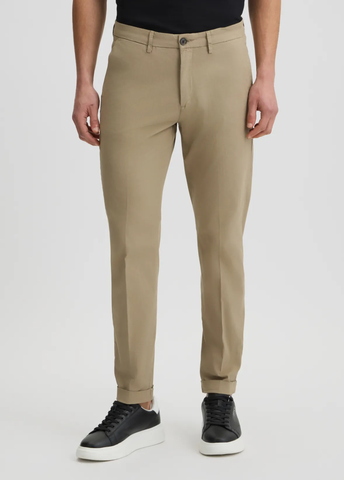 Pantaloni chino slim fit