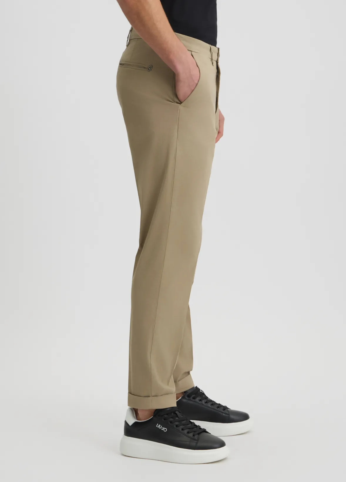Pantaloni chino slim fit