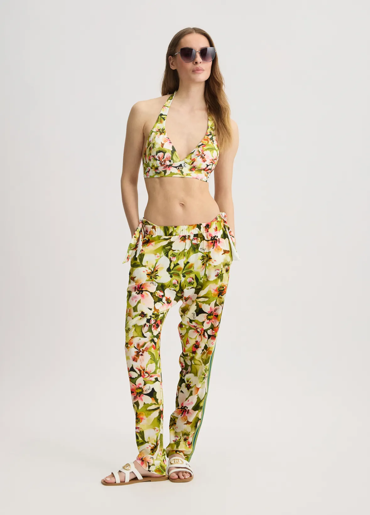 Pantaloni con stampa floreale