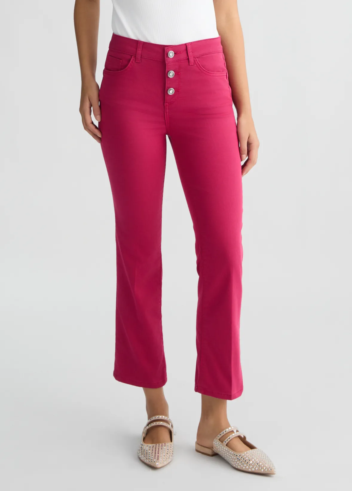 Pantaloni cropped a vita alta