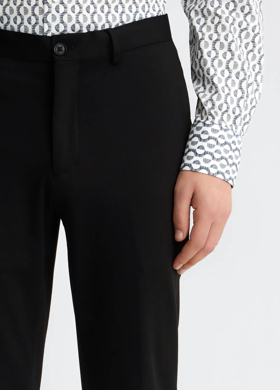 Pantaloni eleganti da uomo