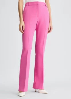 Pantaloni flare