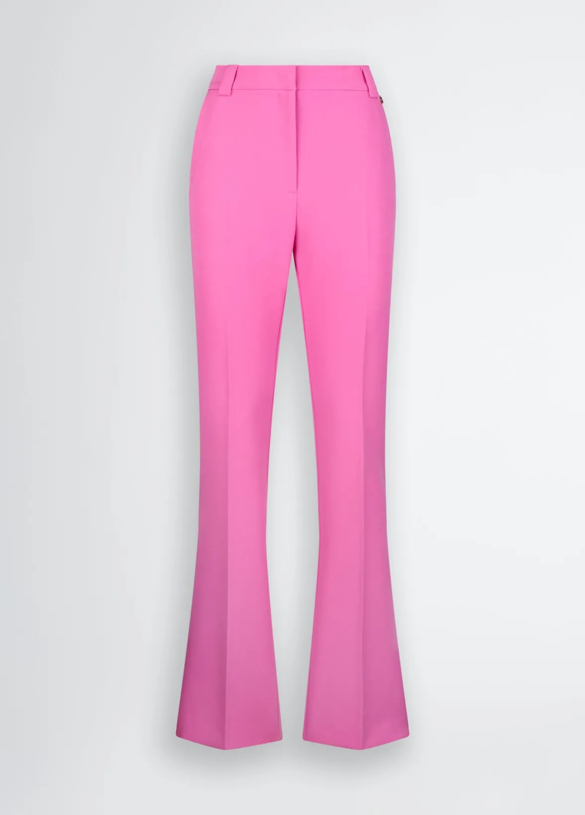 Pantaloni flare