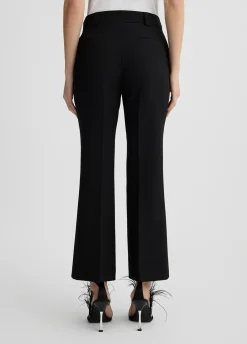 Pantaloni flare