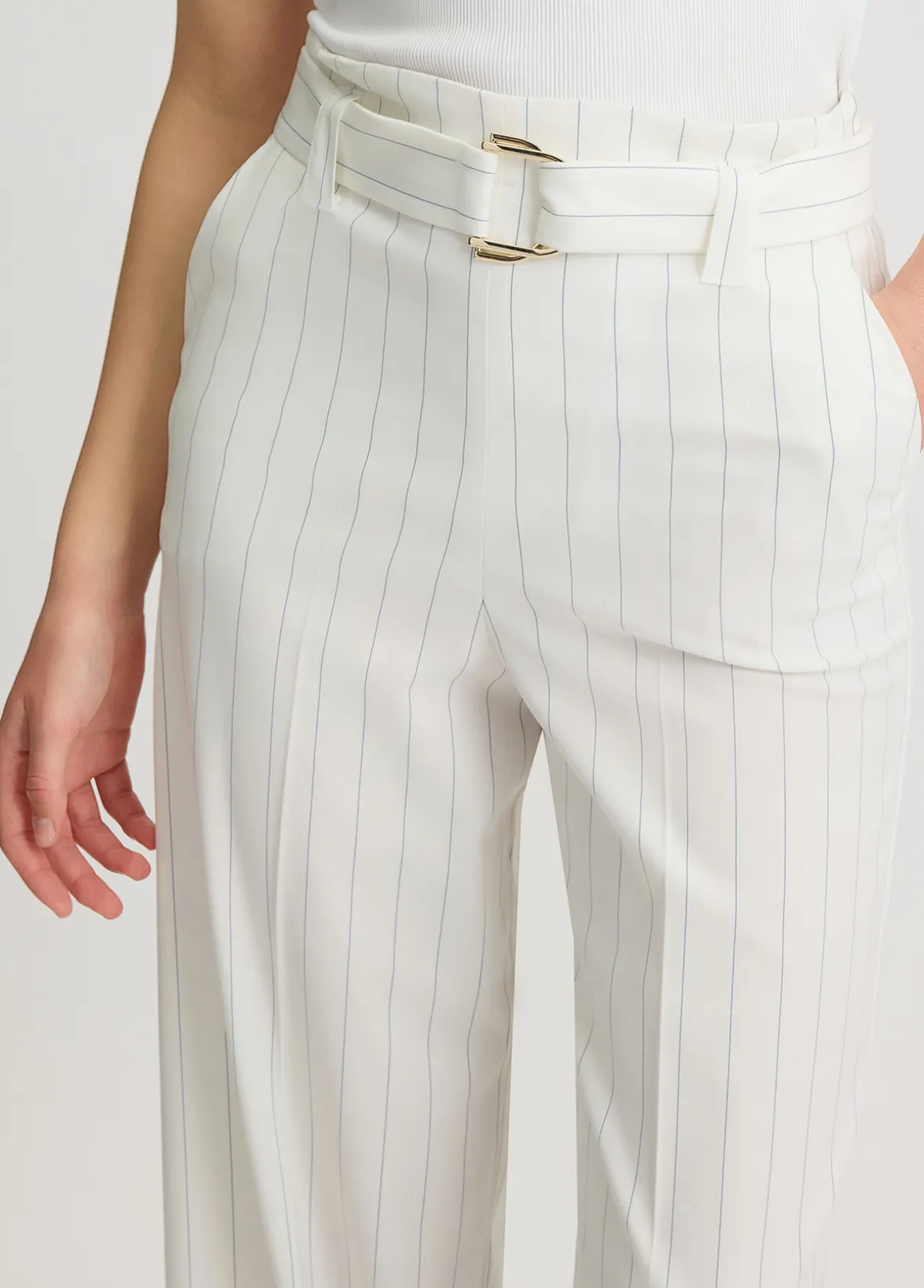 Pantaloni gessati a vita alta