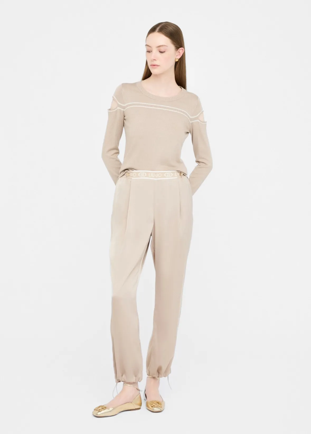 Pantaloni in raso