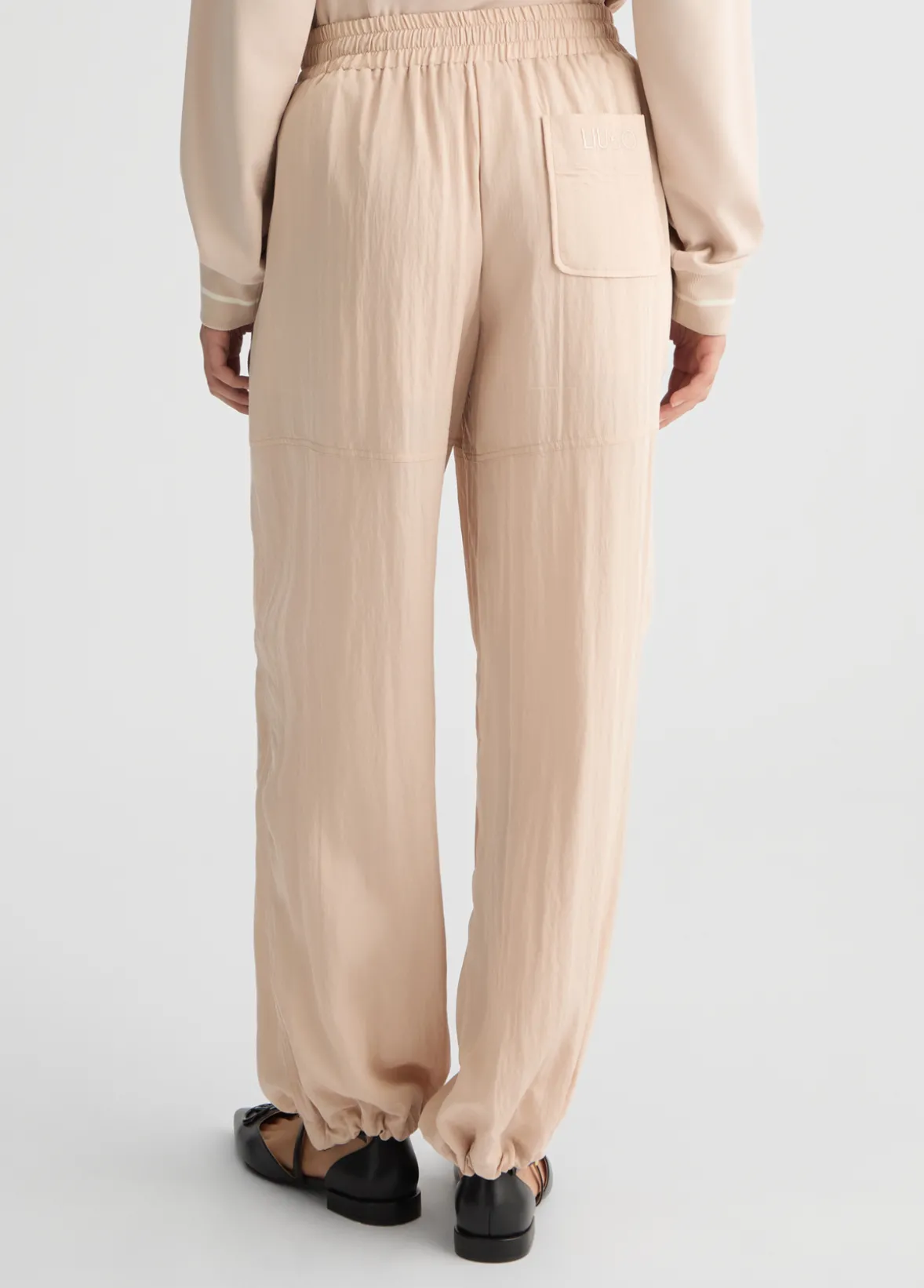 Pantaloni jogging