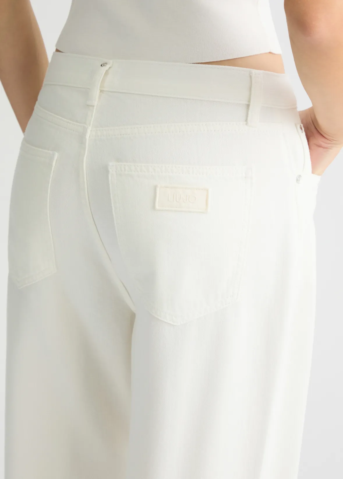 Pantaloni wide leg