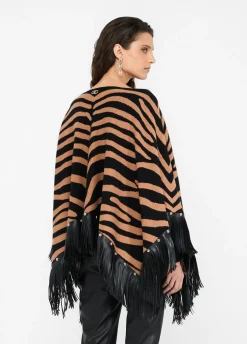 Poncho zebrato con frange