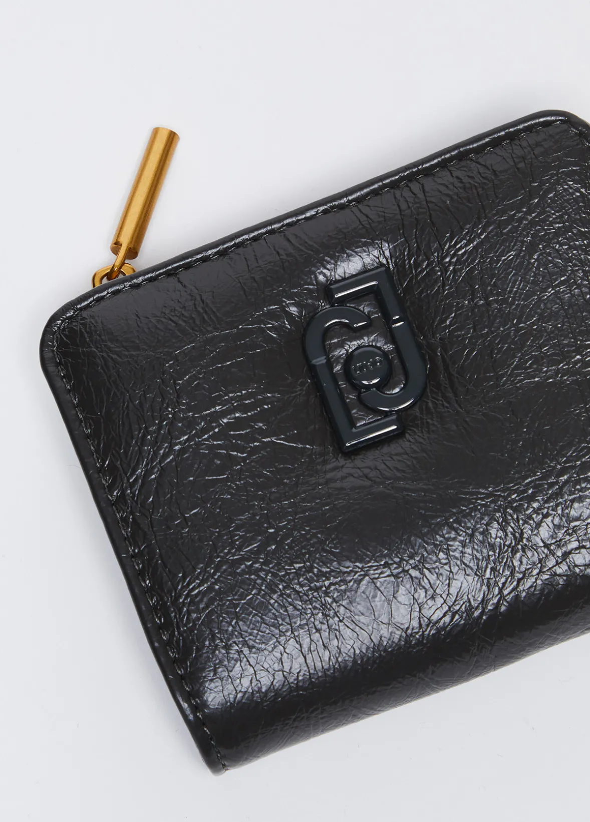 Portafoglio glossy con zip