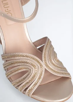 Sandali chain con tacco