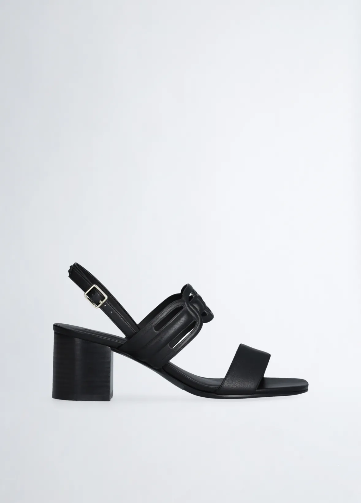 Sandali in pelle con tacco largo