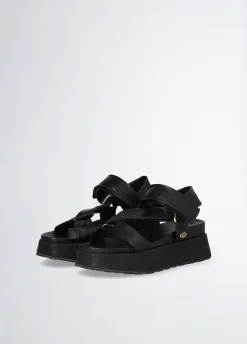 Sandali platform