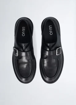 Scarpe in pelle con fibbia