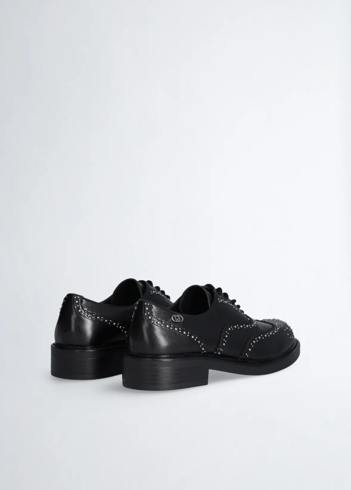 Scarpe Oxford con borchie