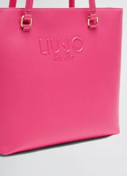 Shopping bag media