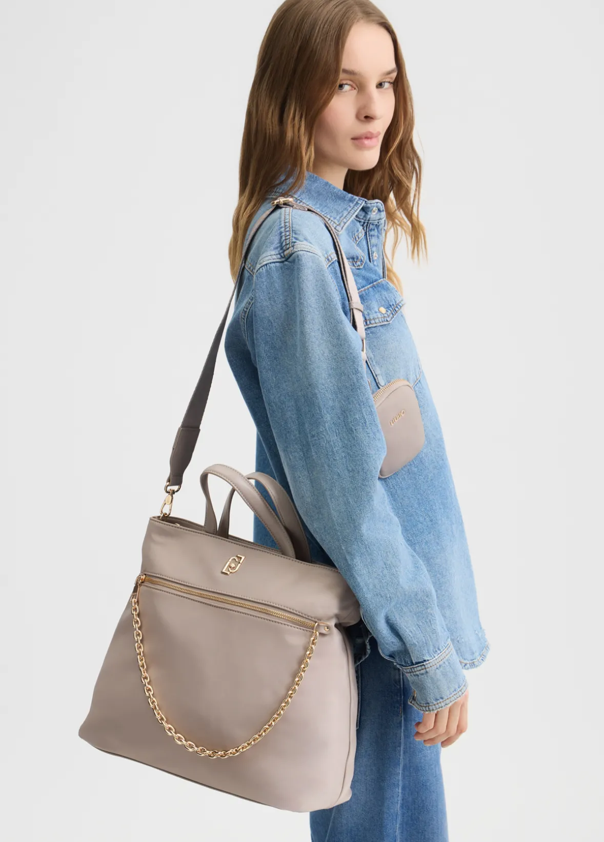 Shopping bag media in nylon