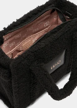 Shopping bag media in teddy