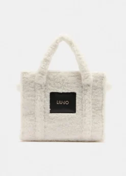 Shopping bag media in teddy