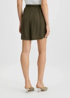 Short con cintura