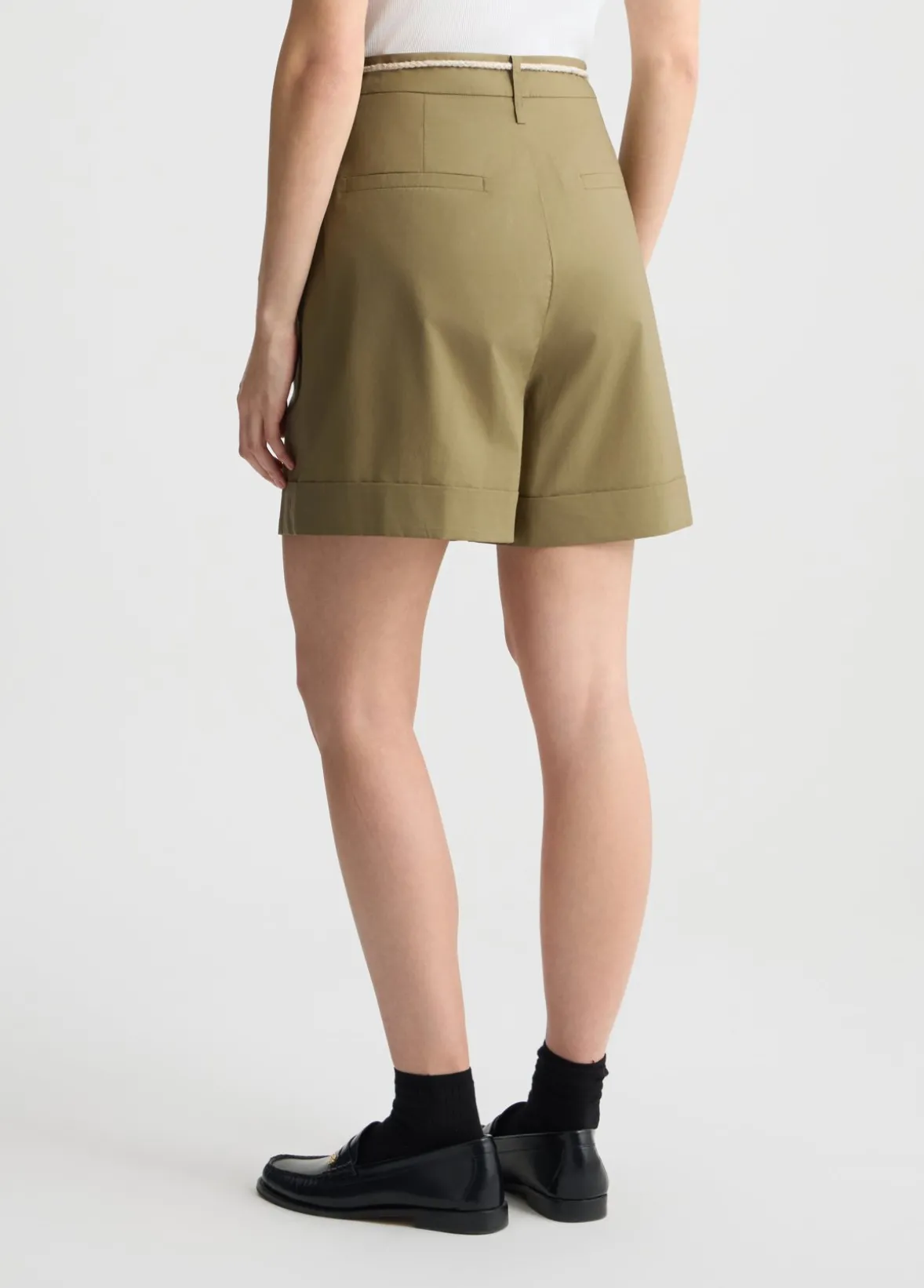 Short in popeline