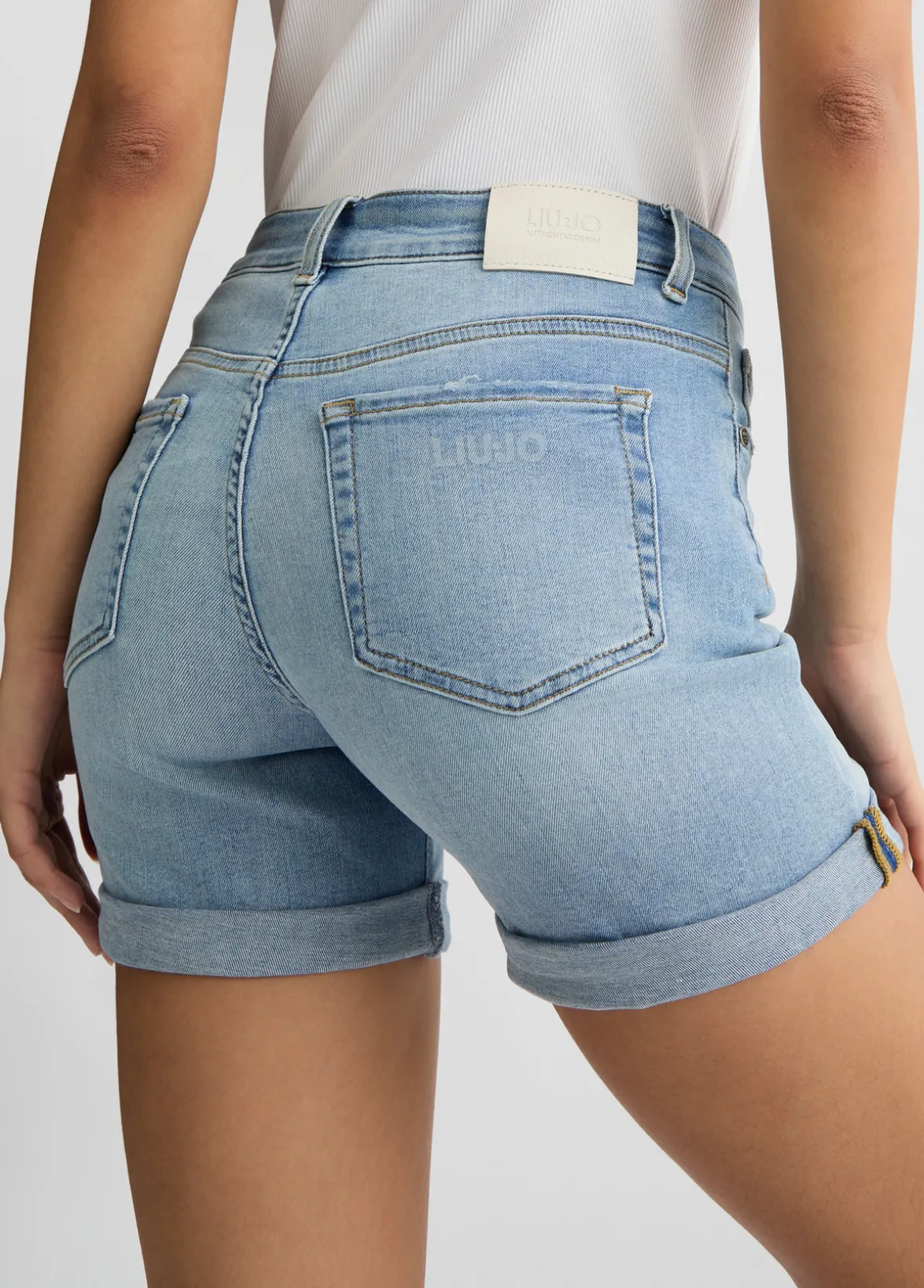 Shorts di jeans