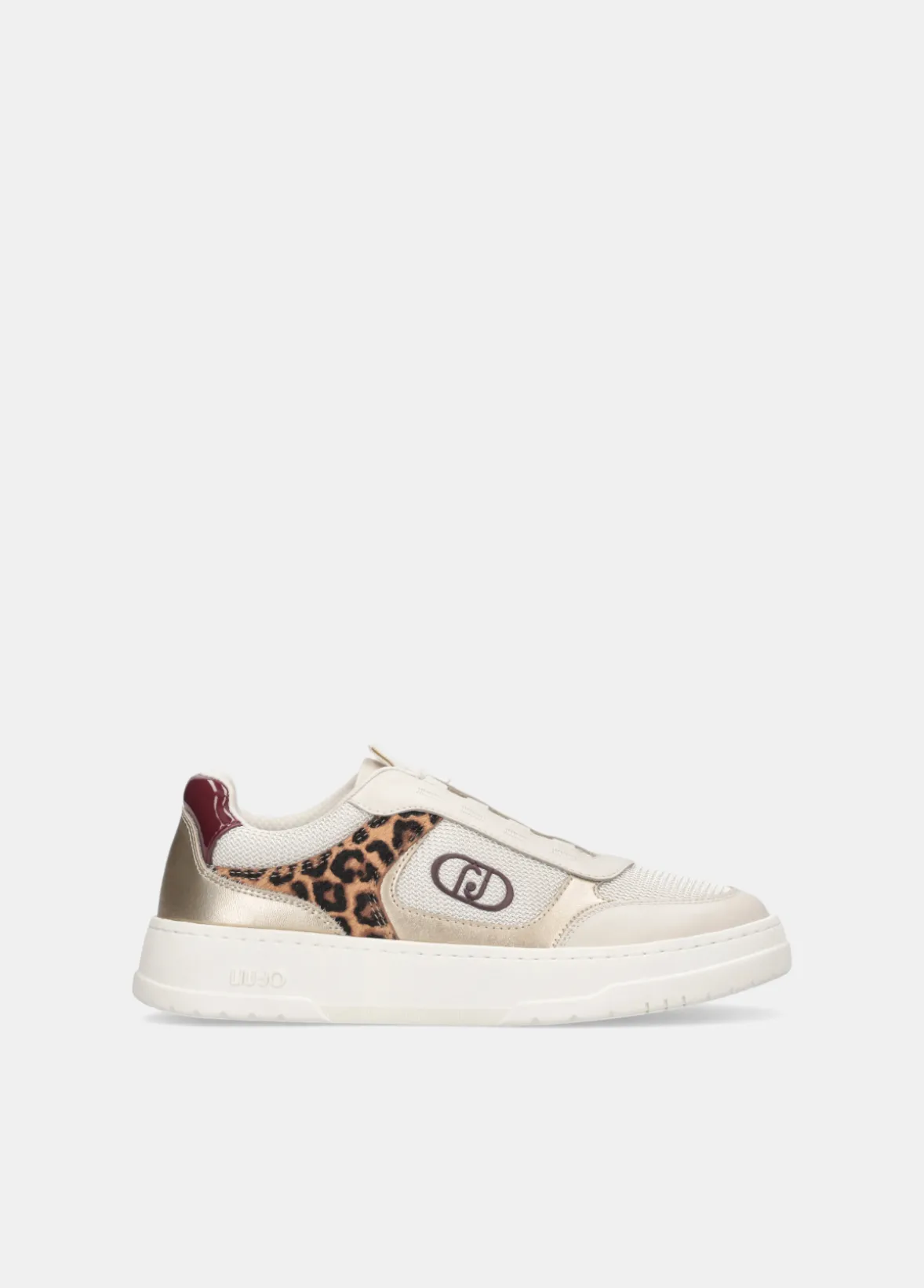 Slip-on con dettaglio animalier