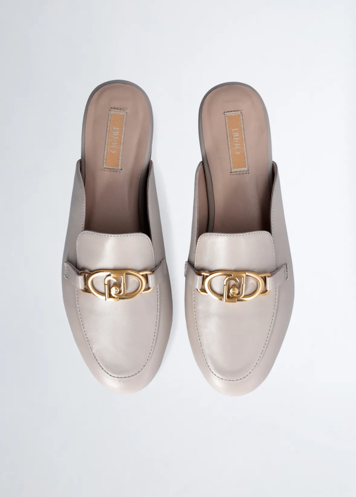 Slippers in pelle con logo