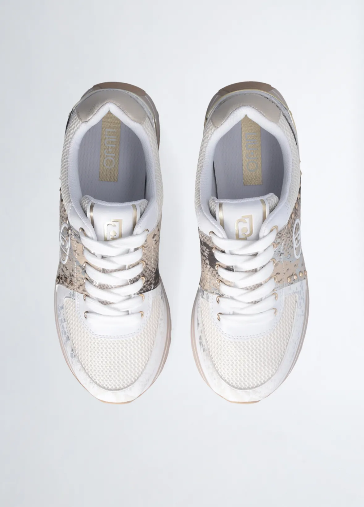 Sneakers con stampa pitone