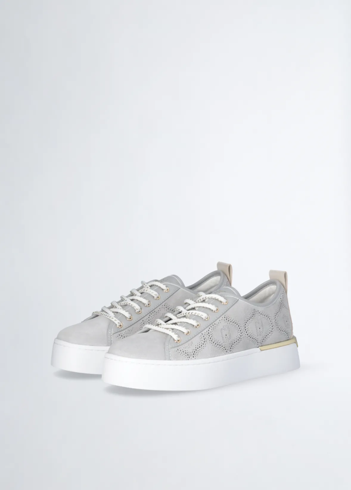 Sneakers con trama traforata