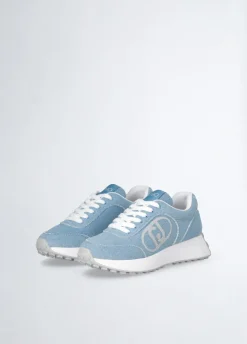 Sneakers in denim