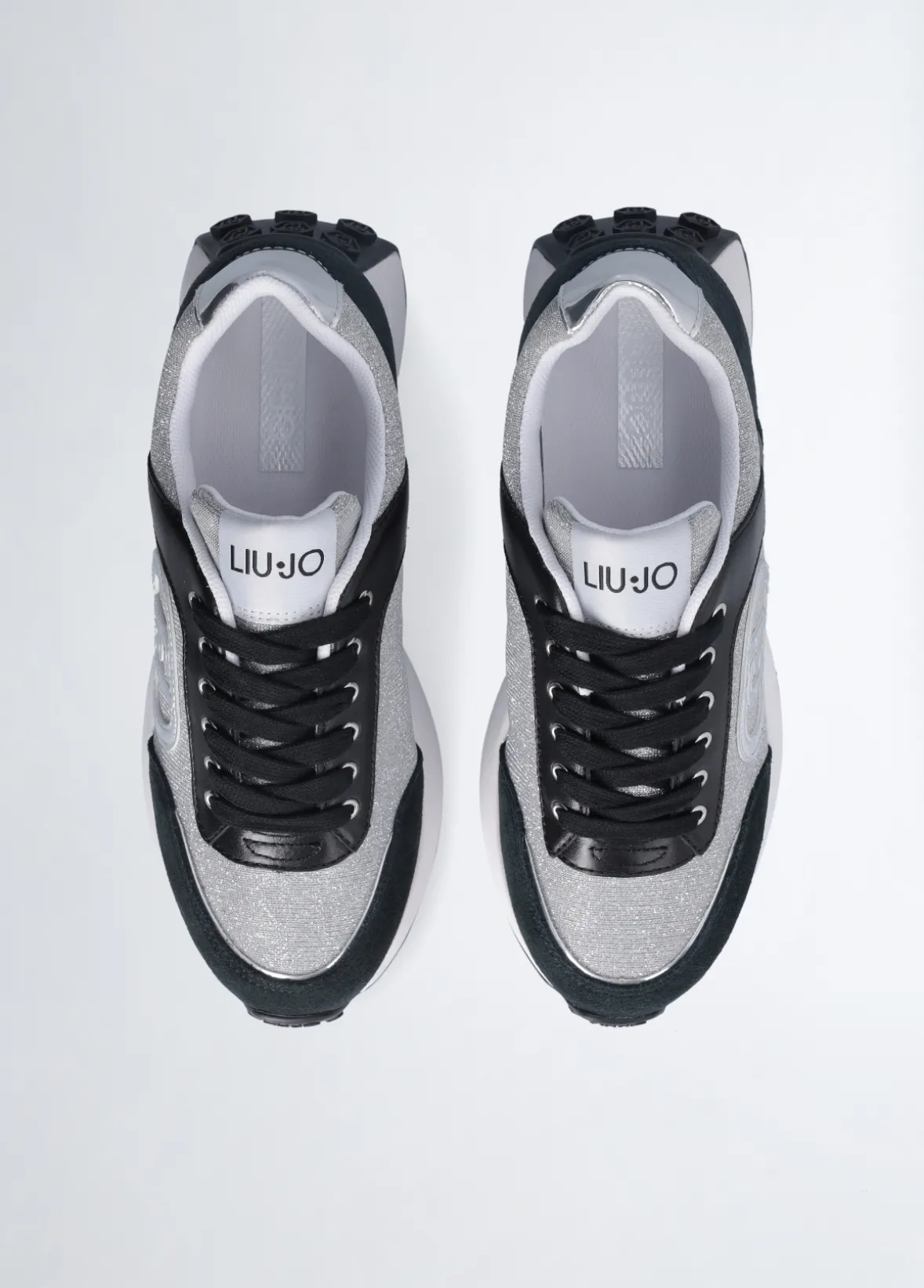 Sneakers in lurex