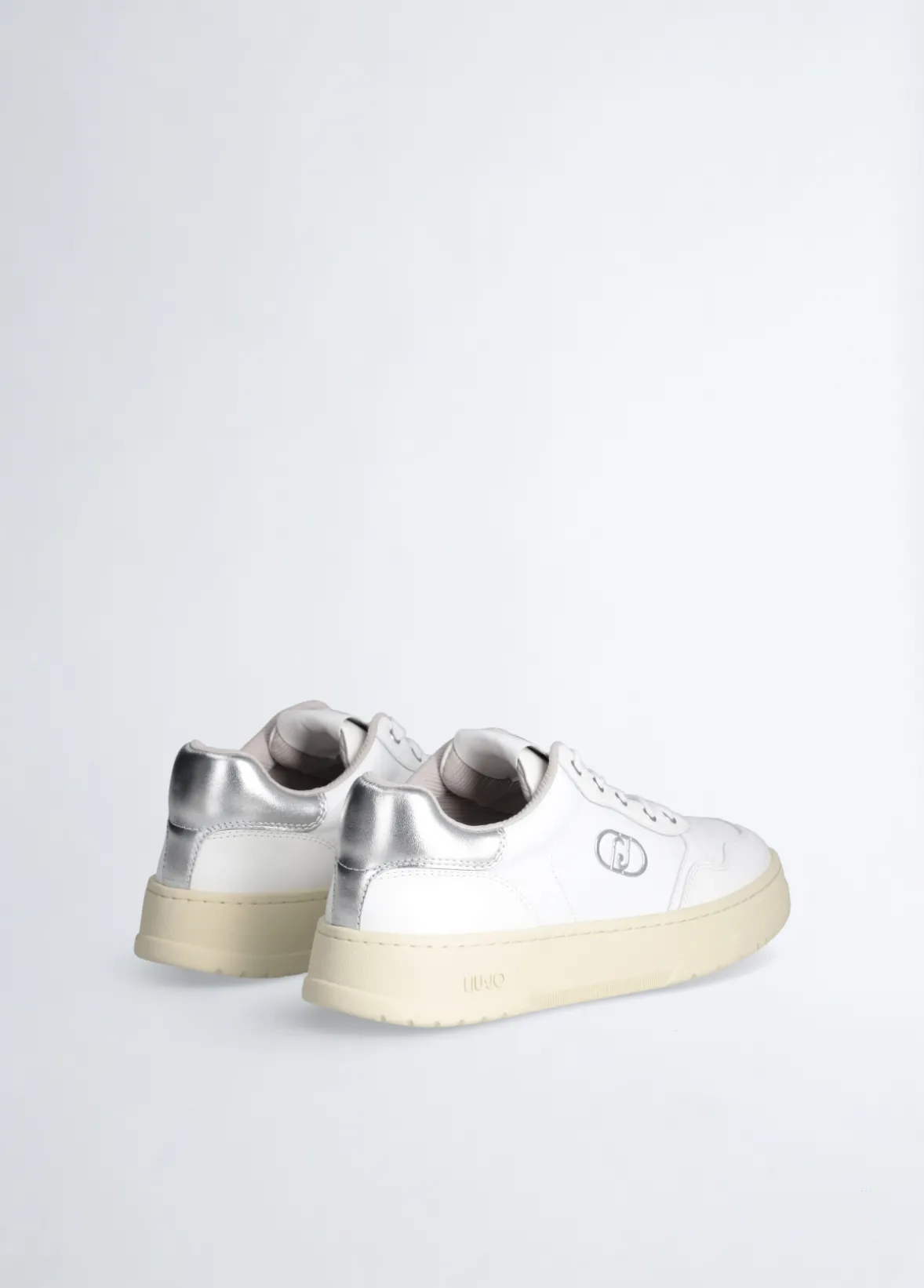 Sneakers in pelle