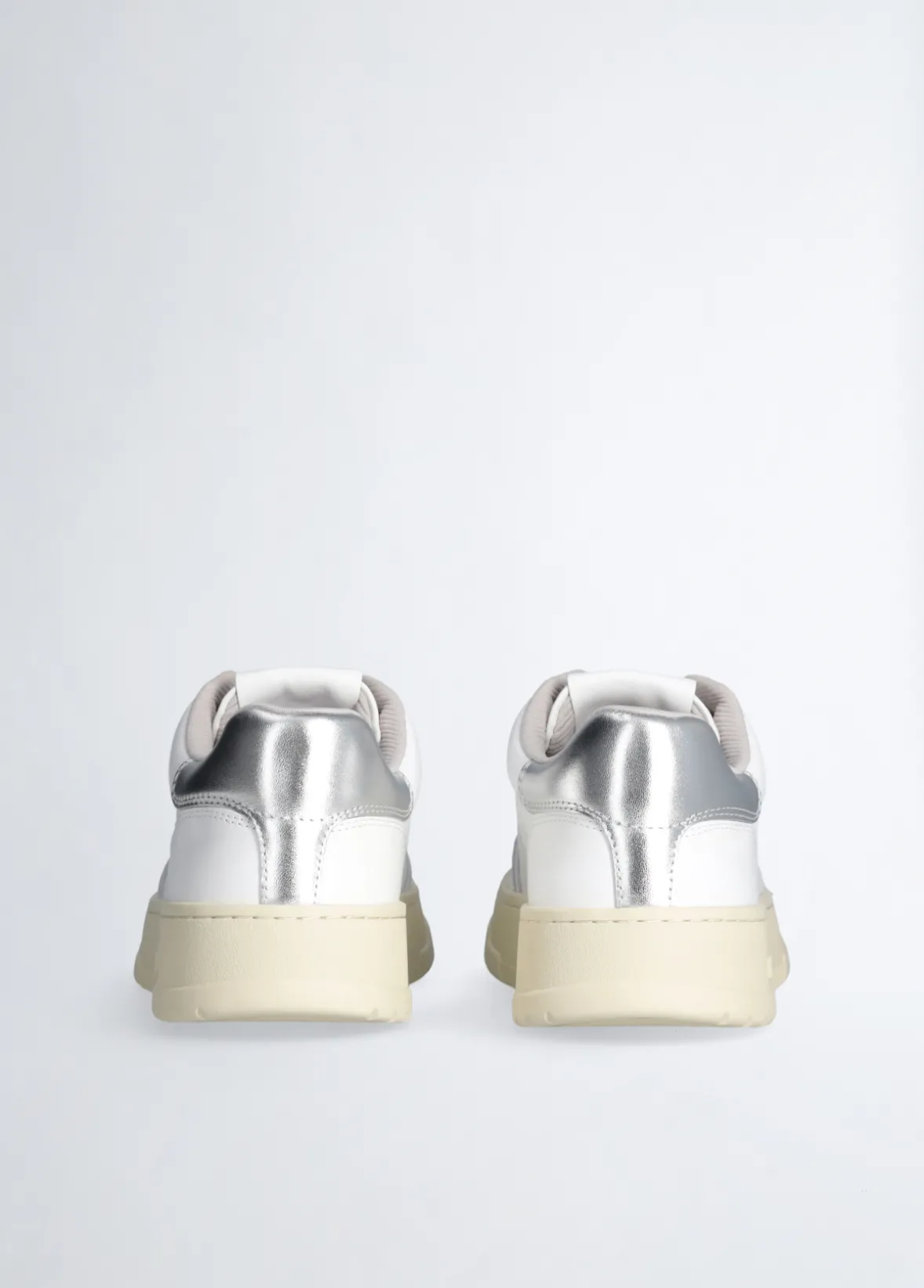 Sneakers in pelle