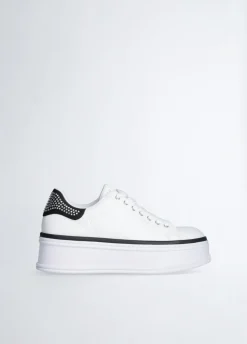 Sneakers in pelle con strass